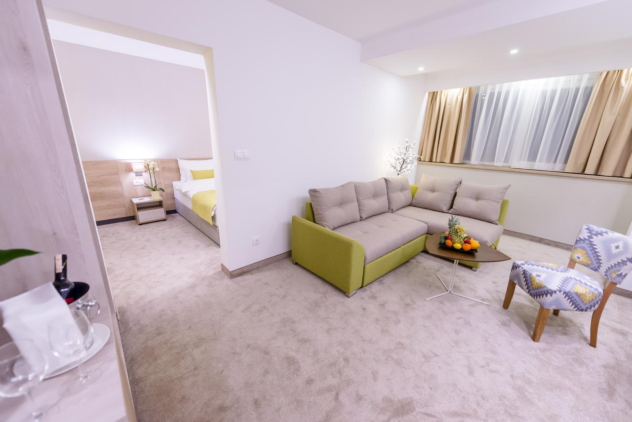 Hotel Jablanica エクステリア 写真